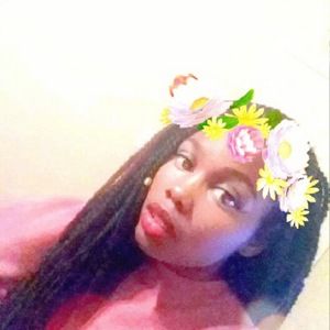 Meet your Posher, Janay